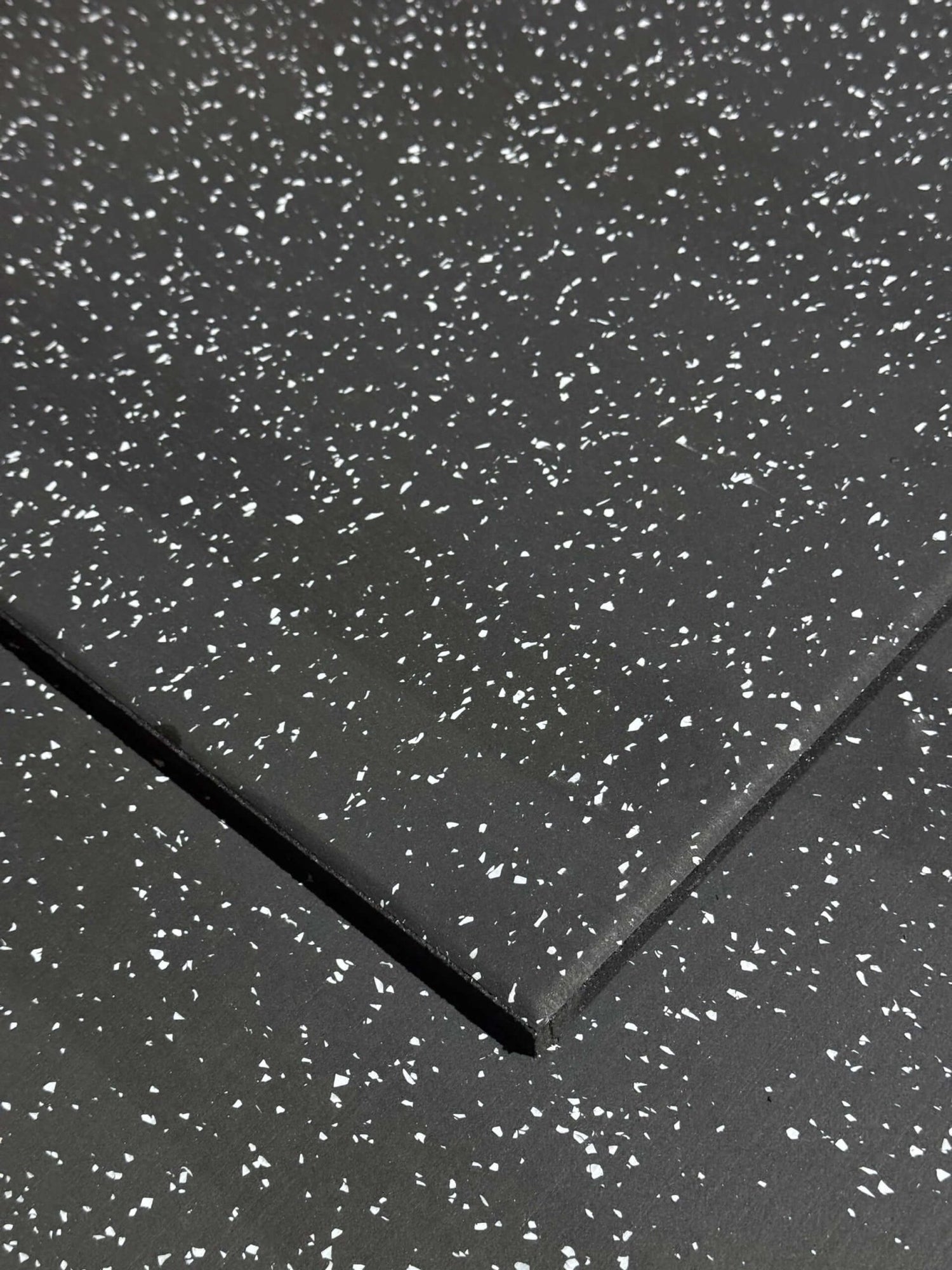 EPDM Gym Flooring Commercial Grade - Grey Fleck (1mx1mx15mm) - 24/7 Gym Equipment