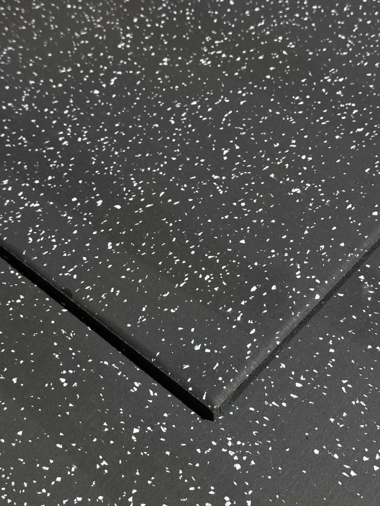 Single 1m x 1m Grey Fleck EPDM gym flooring tile with high-density rubber base - 24/7 Gym Equipment